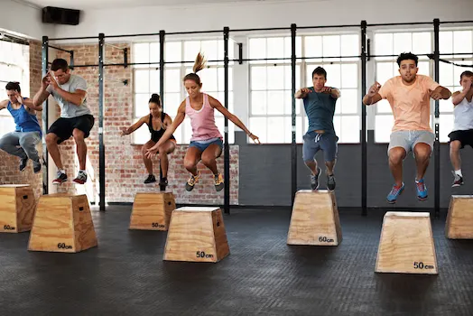 Le box jump est un des meilleurs exercices de pliométrie