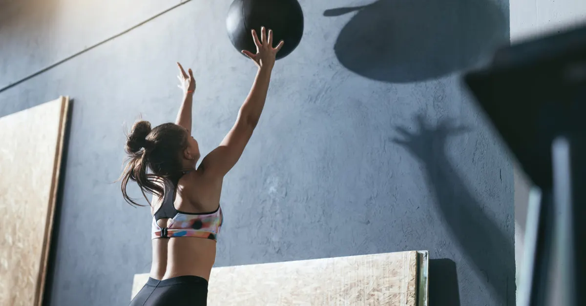 wall ball crossfit